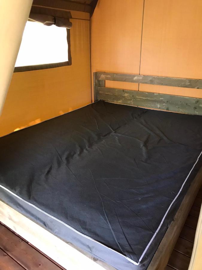 Camping Le Mondou Saint-Julien-de-Lampon Eksteriør billede