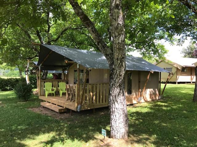 Camping Le Mondou Saint-Julien-de-Lampon Eksteriør billede
